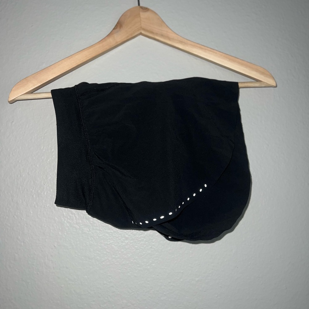 Lululemon Find Your Pace Short
